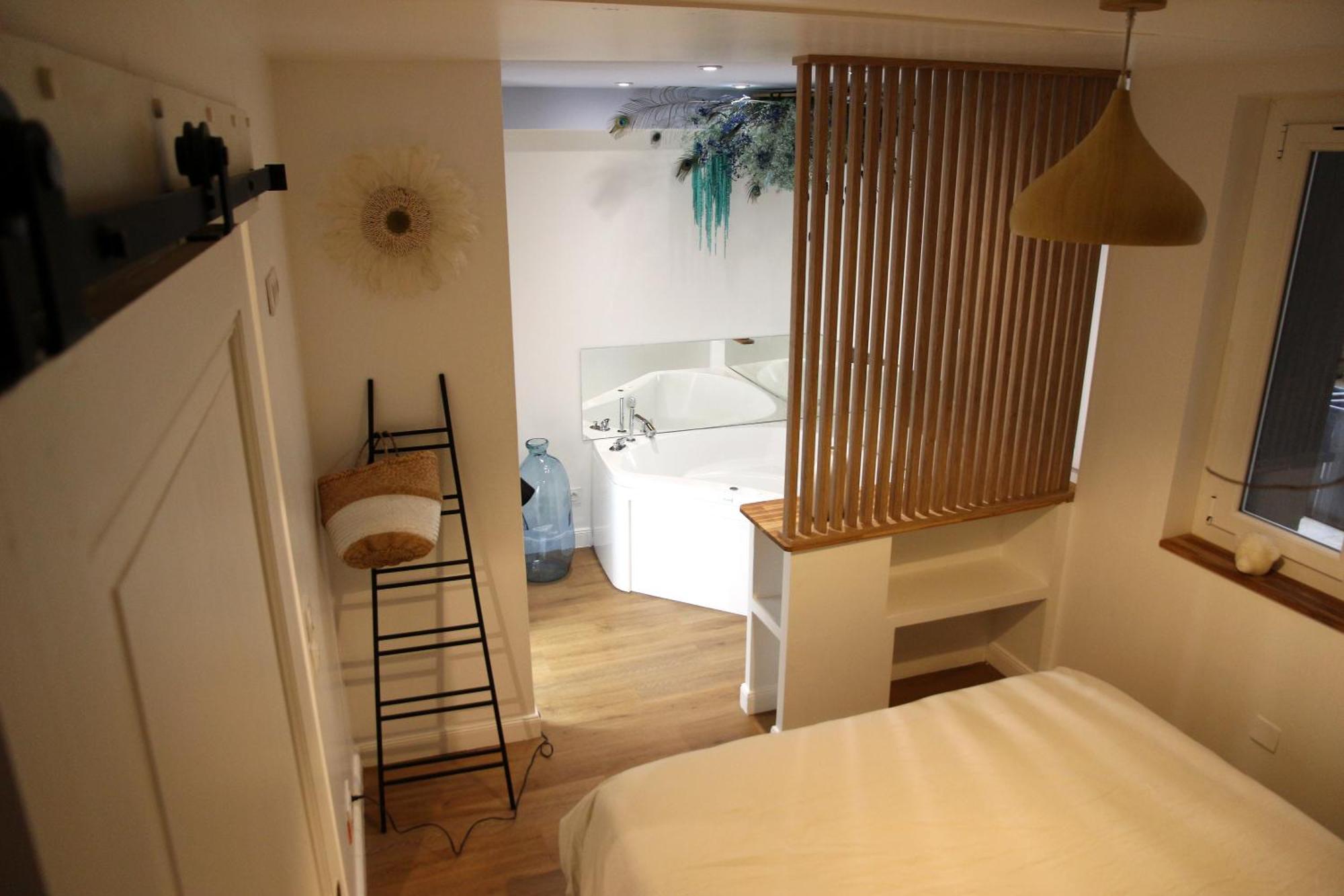 Le Jardin Secret - Balneo & Spa Montpellier Exterior photo